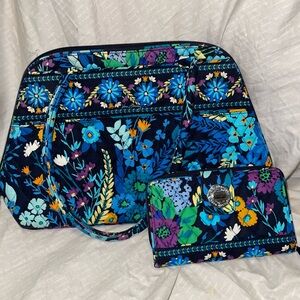 Vera Bradley Bowler & Turnlock Wallet - Midnight Blues